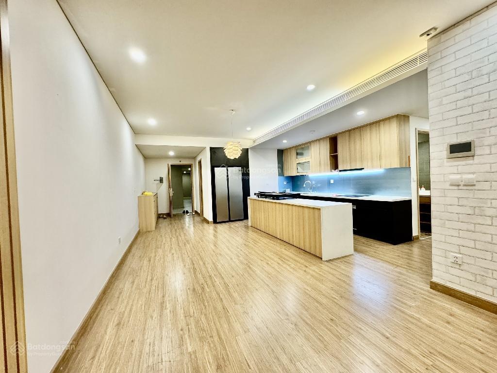 Giá rẻ nhất thị trường Bán căn 2 phòng ngủ 86m2 2PN 2VS Sky Park Residence LH: 0906241823