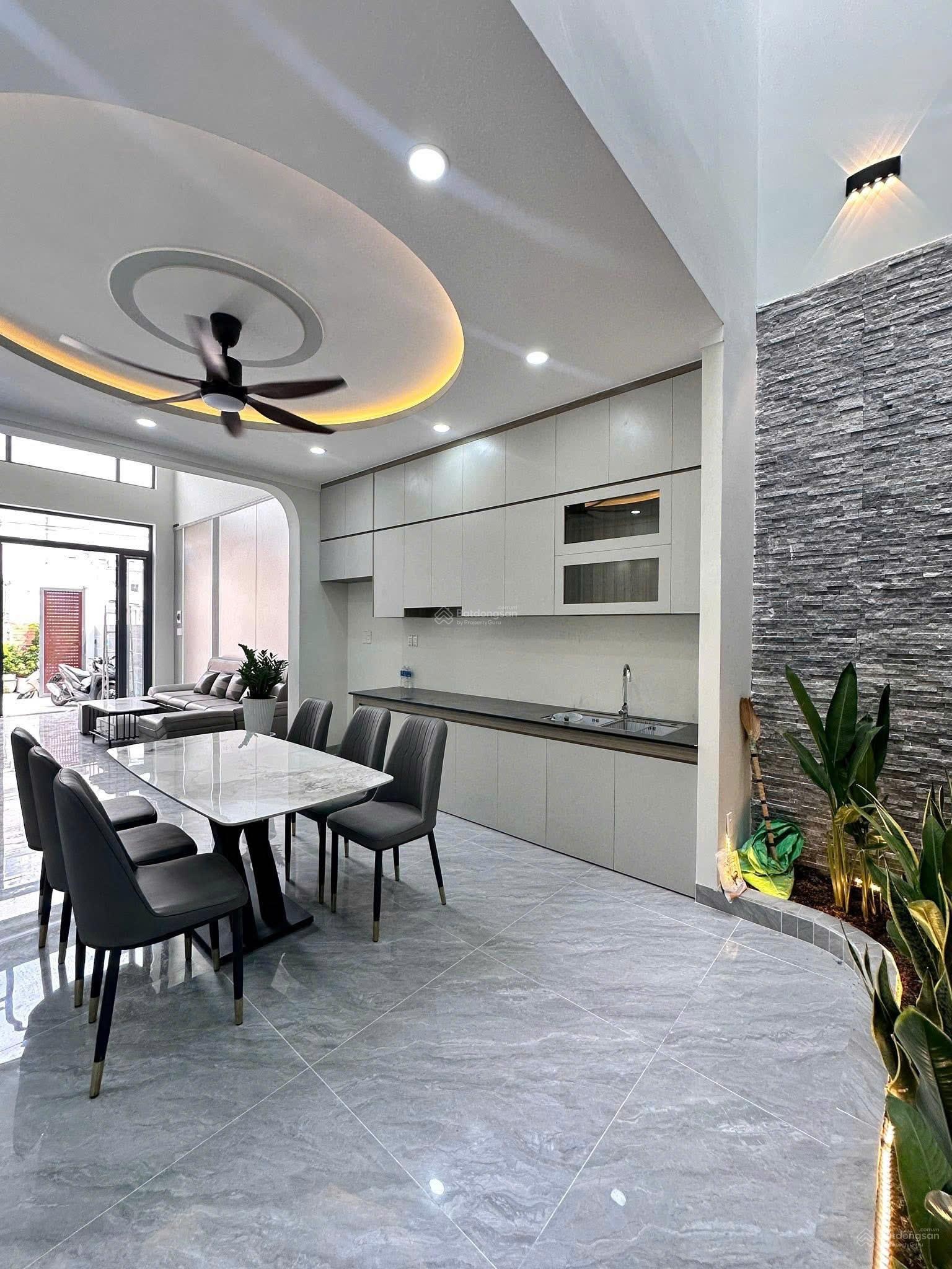 Bán nhà trả góp chỉ 8tr/tháng sở hữu ngay nhà 1 trệt 1 lửng sổ riêng thổ cư ngay gần cty Changshin