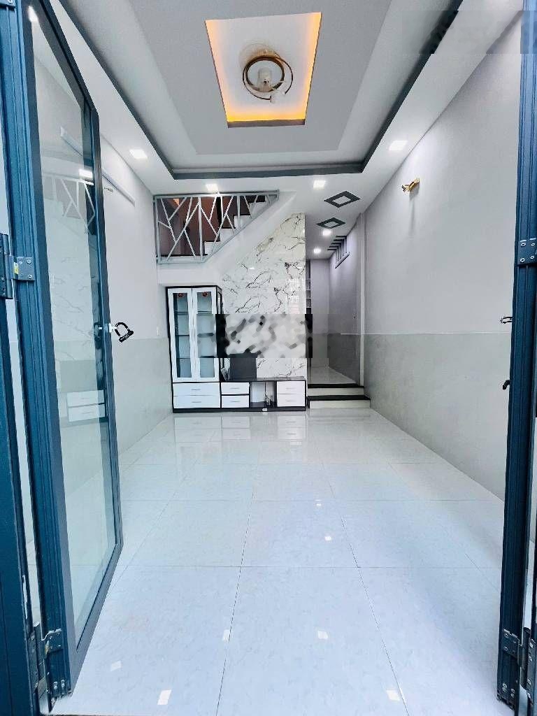 Nhà đẹp Hoài Thanh cách MT chỉ 20m , DTSD 53.2m2 SHR nở hậu , KDC Hiện hữu , Không Quy hoạch ,