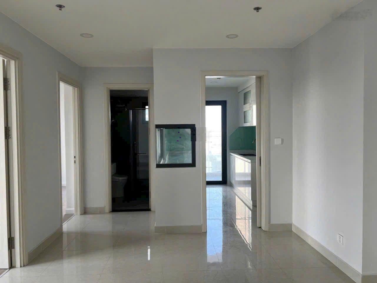 Căn 3pn 2wc view đầm sen, tặng nt 500tr,tiện ích xung quanh