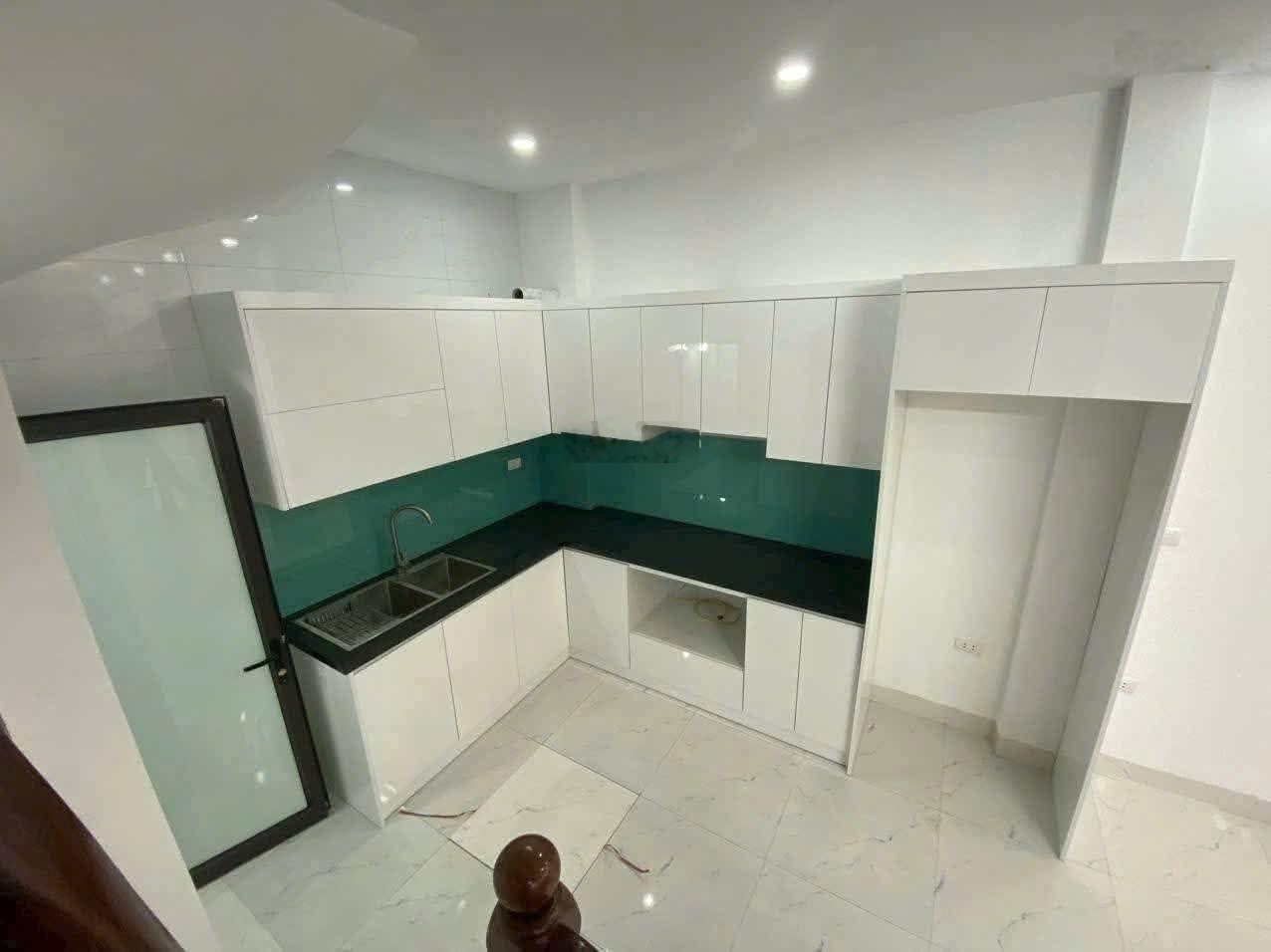 Phú thượng tây hồ | nhà mới 5 tầng | 7.6 tỷ 30m mt 4.5m xây mới cách phố 50m hiếm