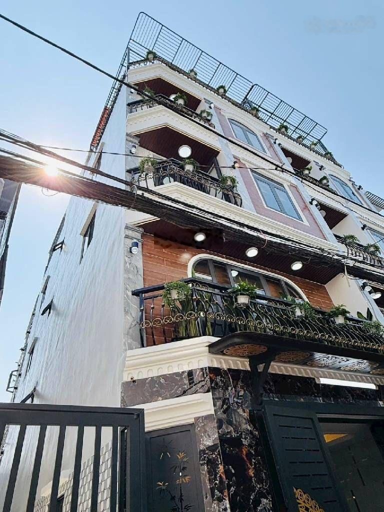 Siêu phẩm căn góc 2 MT khu đồng bộ Phan Huy Ích, cạnh Emart 2 Gò Vấp, hẻm nhựa ôtô, Full n