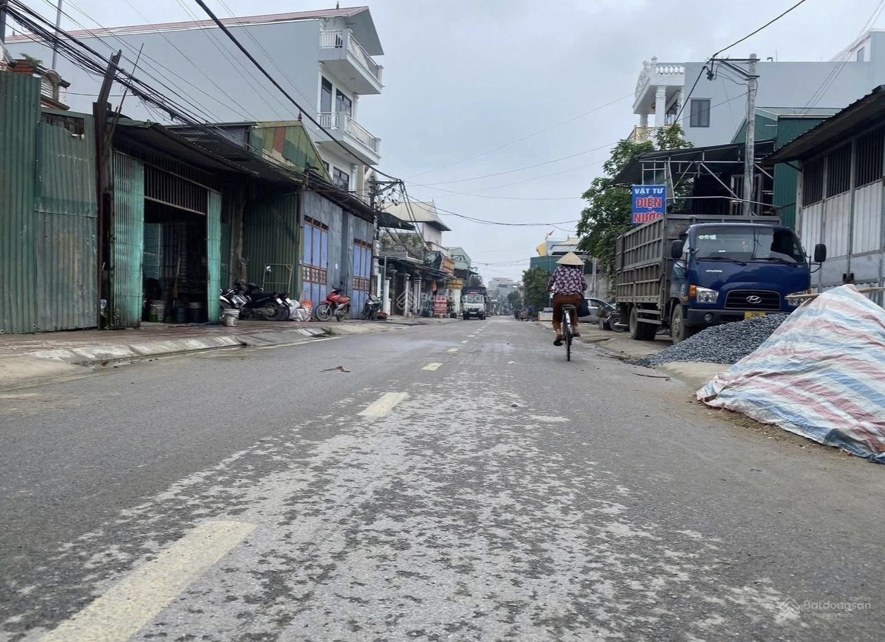 100m, đất siêu phẩm vip fo sang tên cho khách mua luôn. trục chính kinh doanh các mặt hàng.