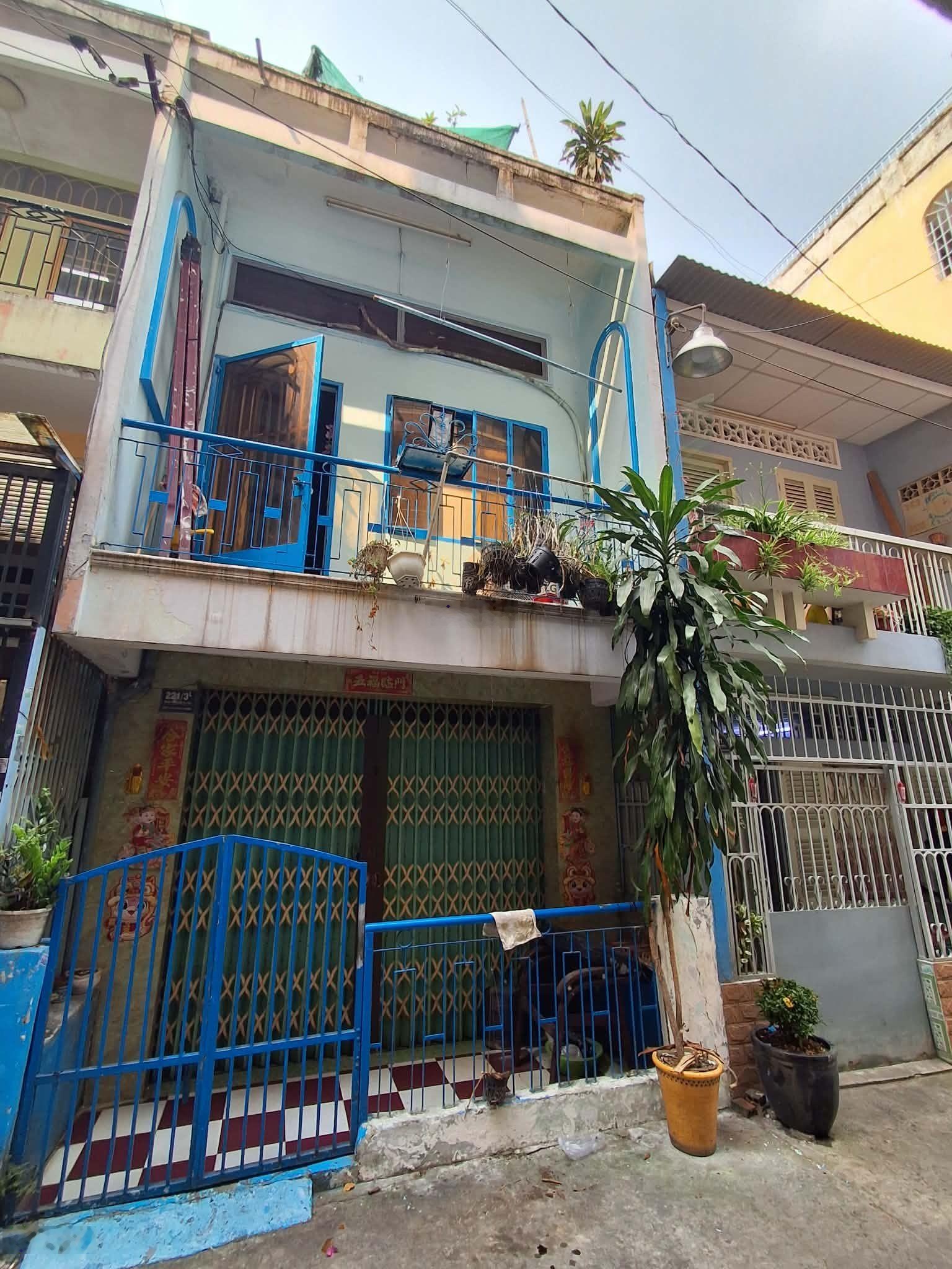 Chính chủ cần bán nhà mặt phố Phan Văn Khỏe, 5,5 tỷ, 38,2m2, 2PN, 2WC, Nam, Q6, HCM