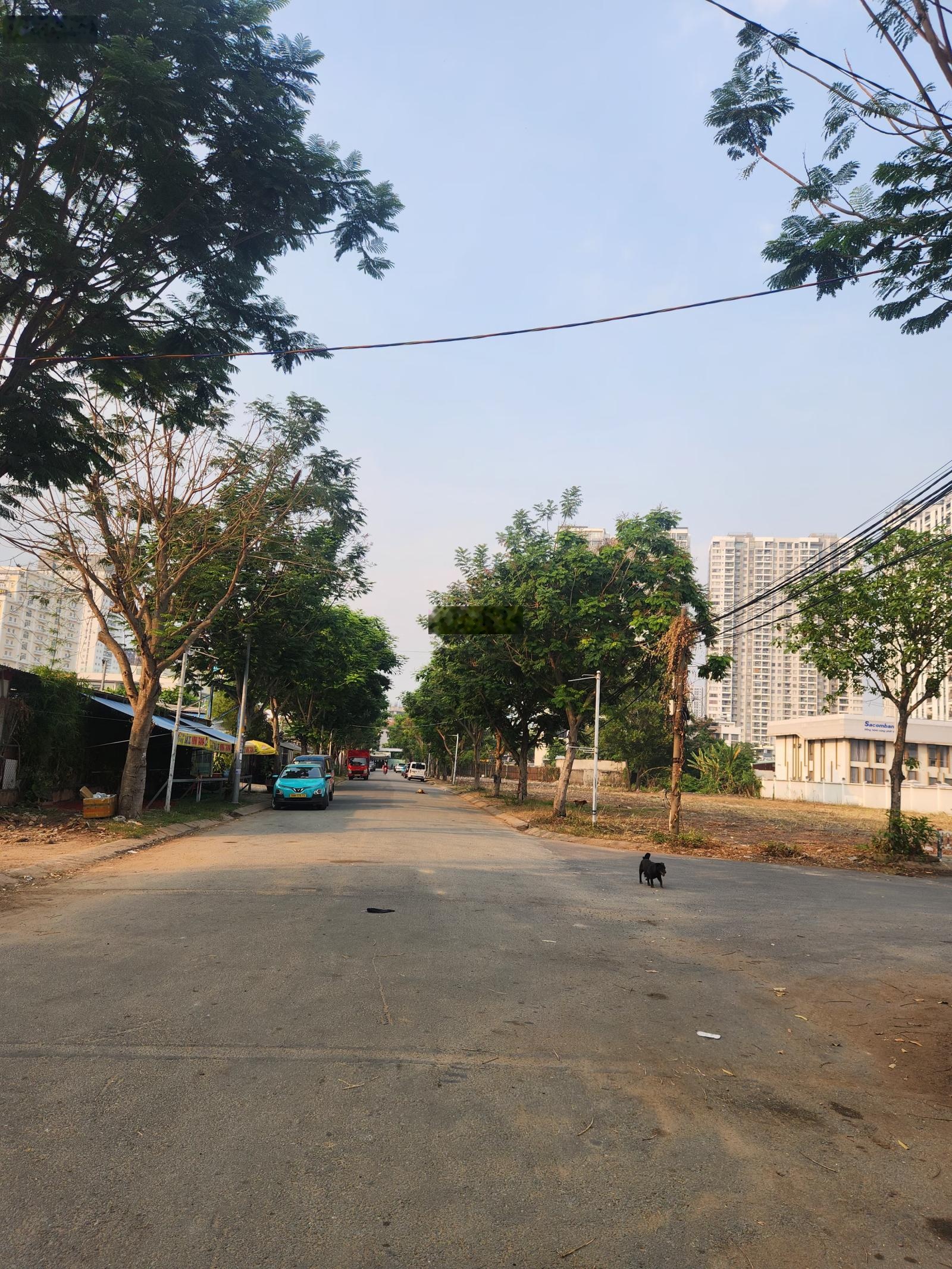 Hiếm Nhà Cấp 4 Mặt Tiền Rộng 20M Đường Hoàng Quốc Việt Quận 7 - DT 100m -2PN -;Giá Nhỉnh 13 Tỷ