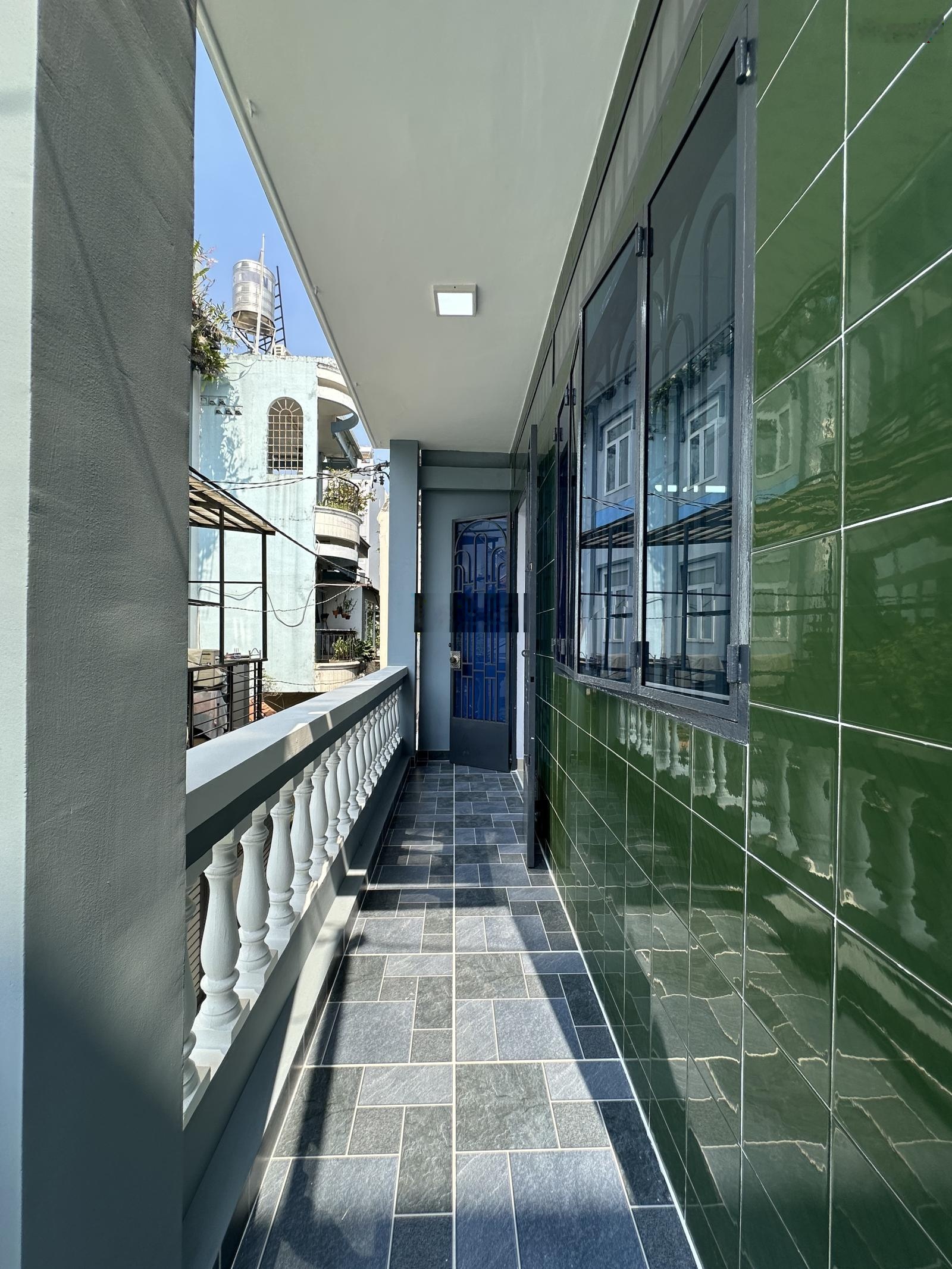 Căn góc 2 căn nhập 1 hẻm xe hơi nở hậu tài lộc Âu Dương Lân, Q8