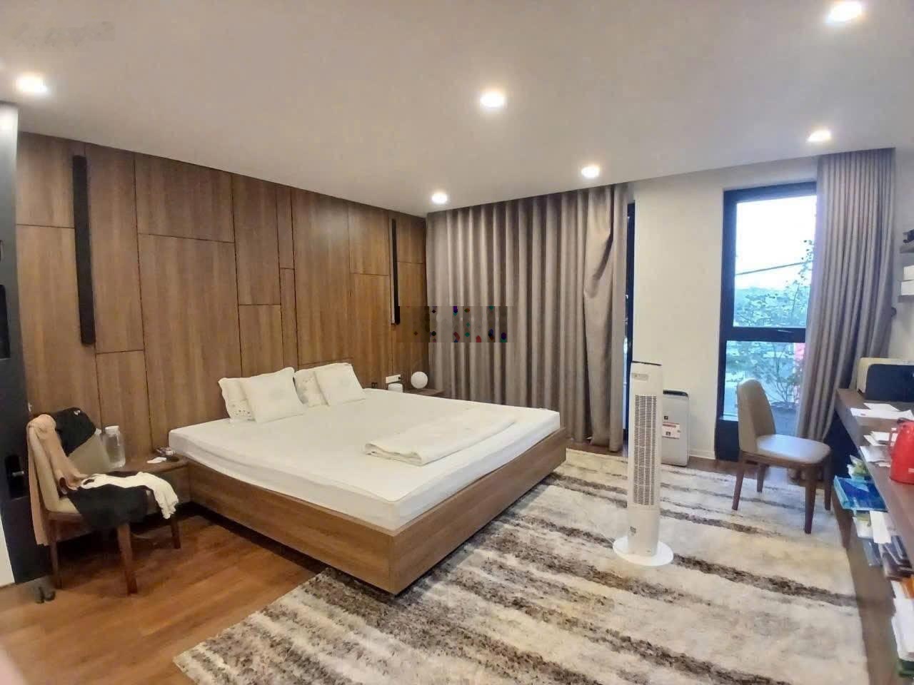 Bán nhà đẹp trường chinh 52m2 - 5 tầng - lô góc 2 mặt ngõ - oto đỗ cửa - kinh doanh - 15.48 tỷ