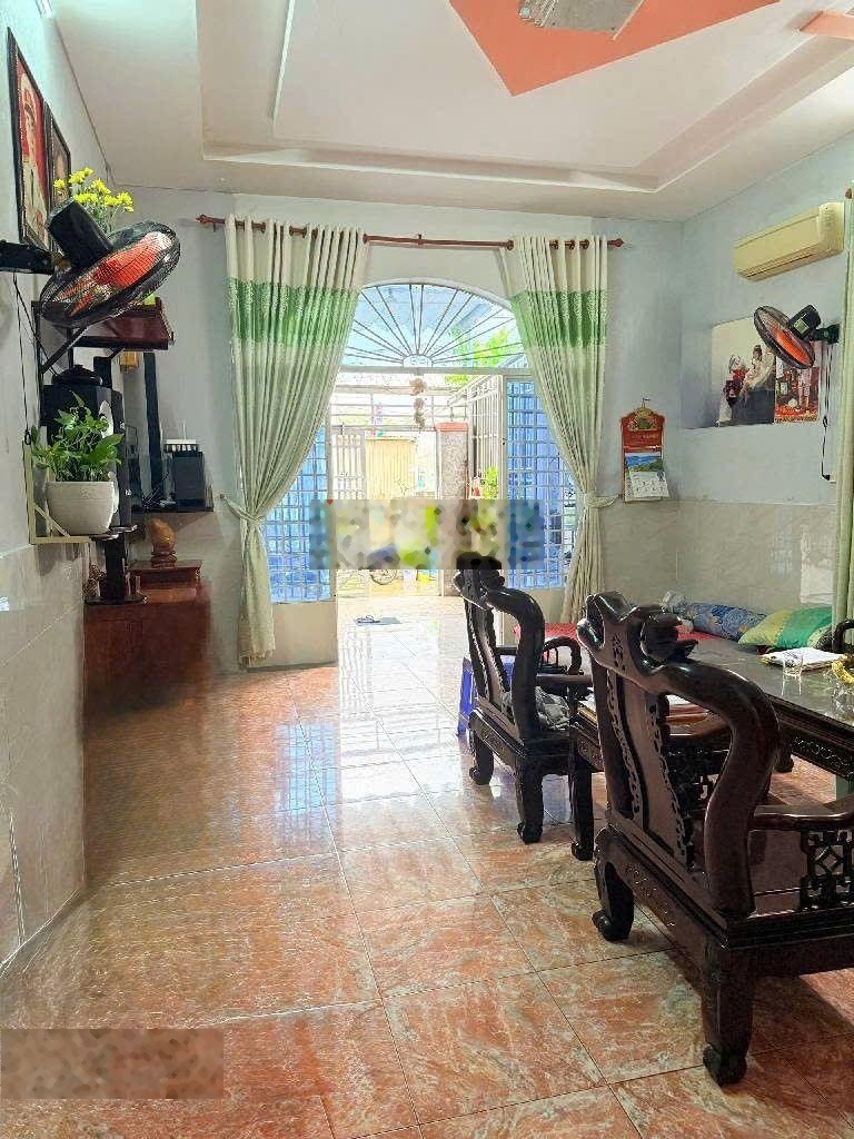 Nhà cấp 4 diện tích lớn xe hơi vào nhà đường số 8 linh xuân | cách mt ql1k chỉ 200m