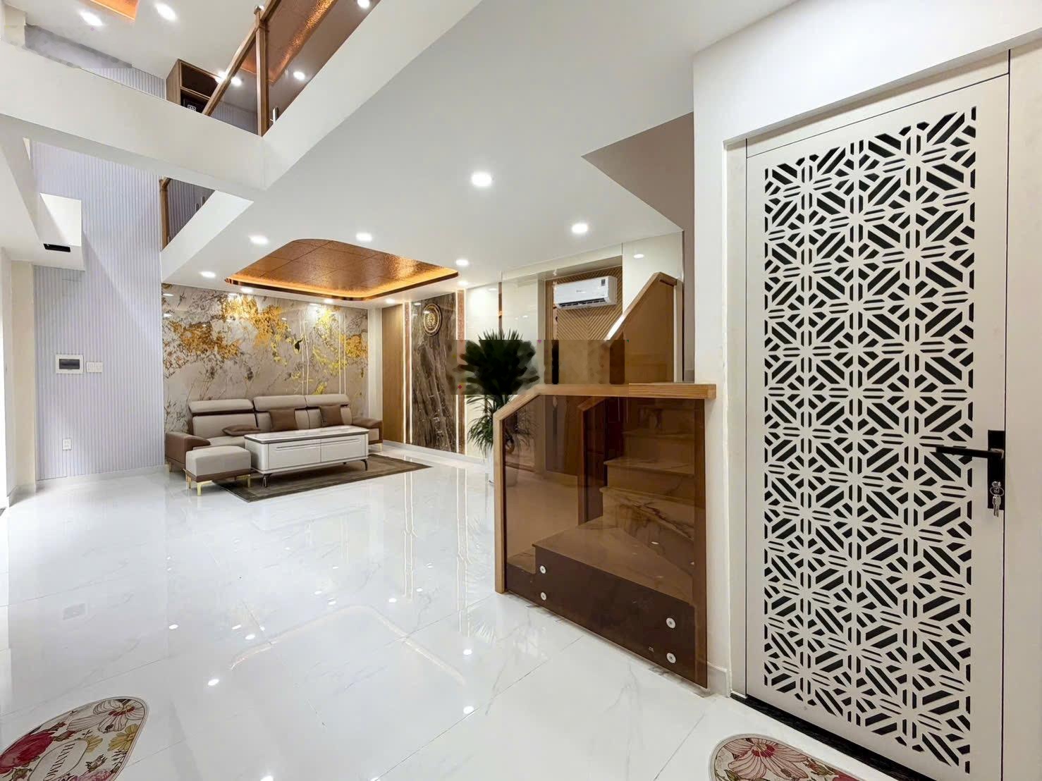 5x8m, bán gấp nhà 5 tầng, xây mới, hxh, 1/ chu văn an, p12 bình thạnh, 9 tỷ hơn tl