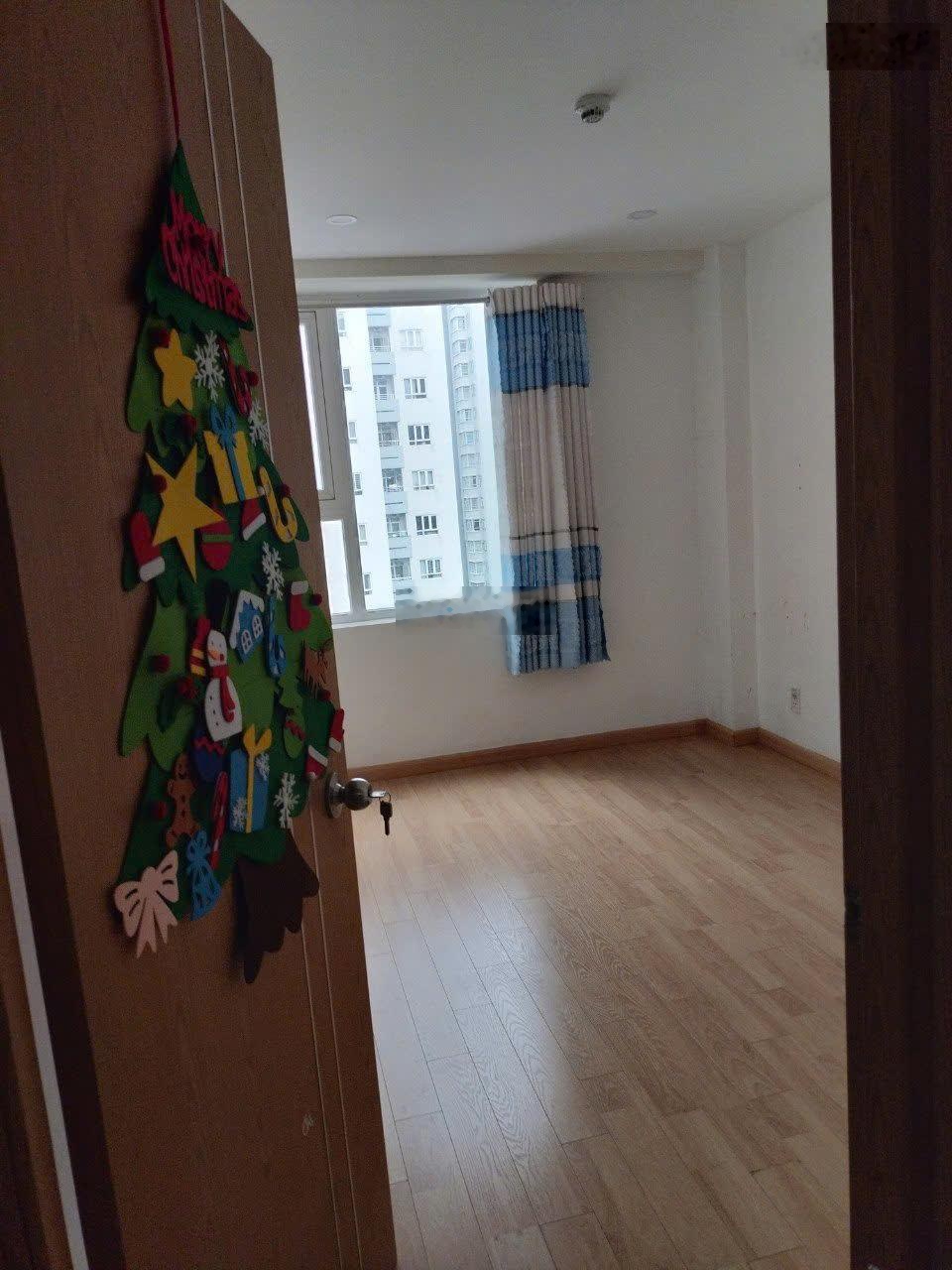 Cho thuê căn hộ Starlight Riverside đường Hậu Giang, Quận 6, giá 8,5tr/tháng. LH: 0932462543