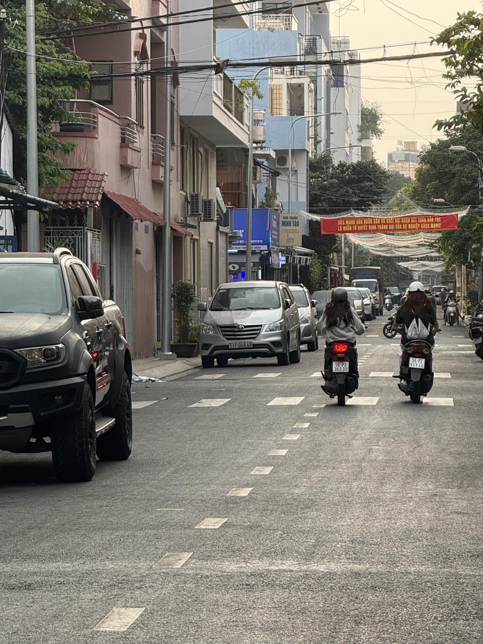 Bán gấp nhà mặt tiền kinh doanh 4tầng đường Chân Lý, phường Tân Thành, quận Tân Phú, TPHCM. 12,6Tỷ