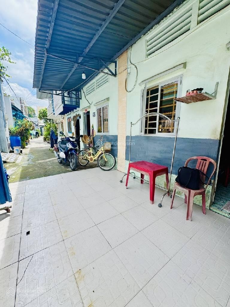 Bán NR 32m2 tại Đường Số 1, Long Trường, Quận 9, Hồ Chí Minh, giá tốt 2,4 tỷ