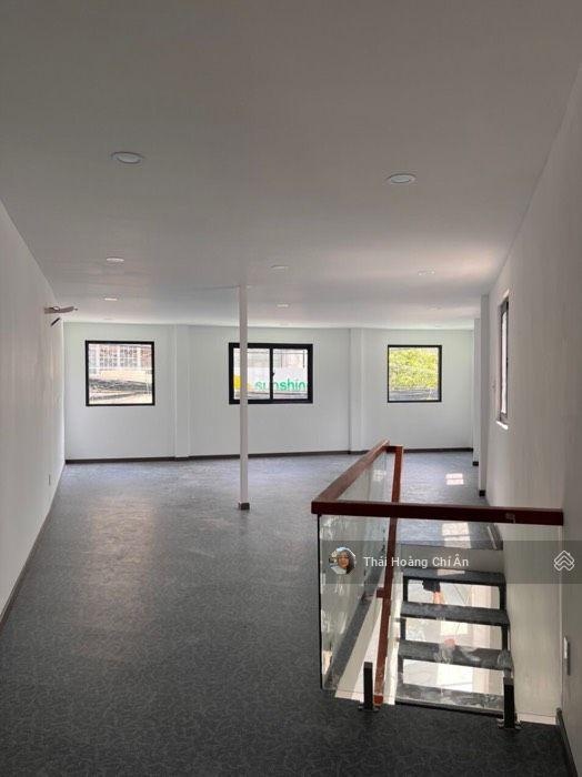 Mặt tiền lô góc nguyễn trọng tuyển phú nhuận | ngang gần 9m | giá chỉ 13 tỷ