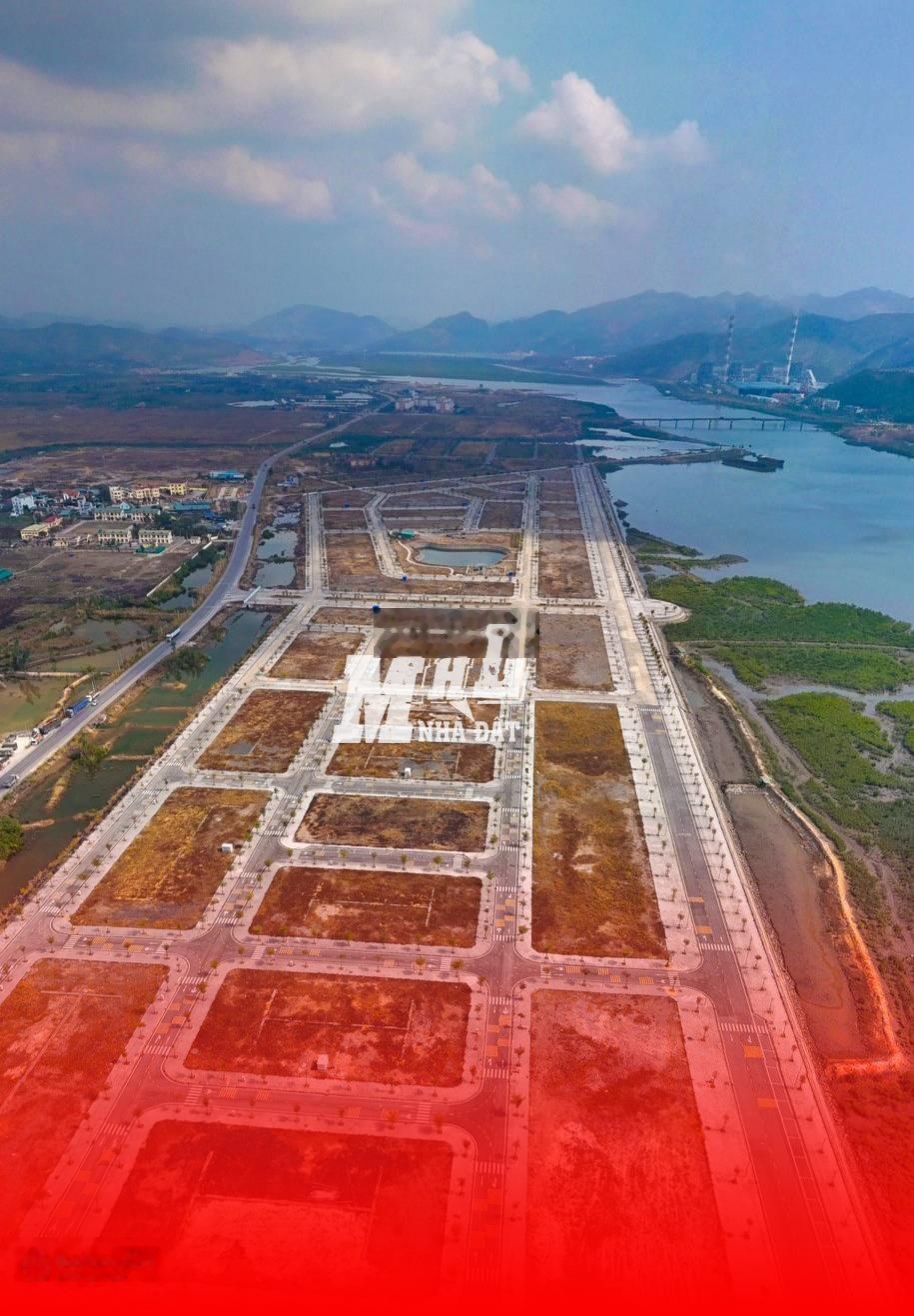 Bán nhanh 2 ô đất biệt thự mặt biển Diễn Loan đã có sổ đỏ, diện tích 300m2, giá từ 38 triệu/m2