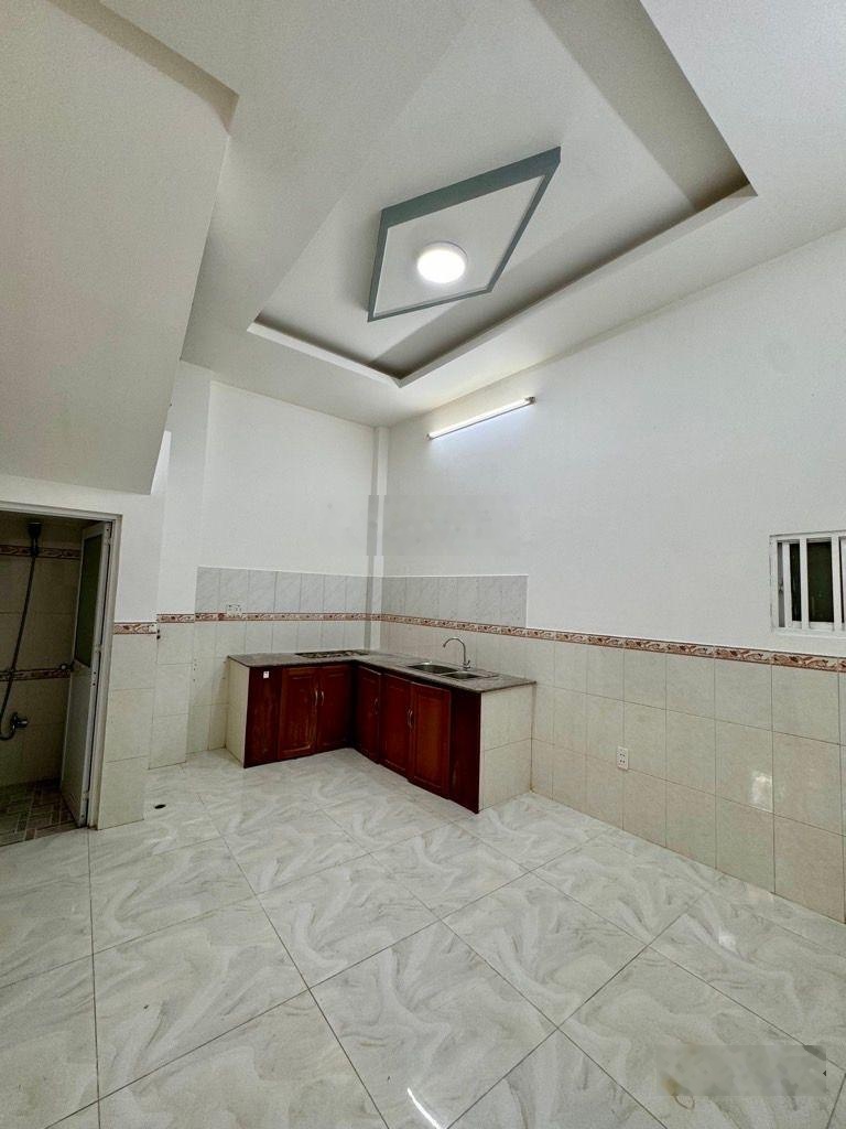 Bán Nhà Riêng tại Phú Hữu, 4,899 tỷ, 53 m2, 2PN, 2WC, nội thất đầy đủ, Hot!