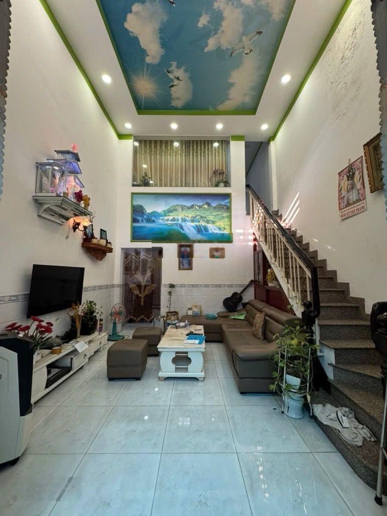 5.2 tỷ DTCN 58m2 4.5x13.5m 2 tầng hẻm 4m Ni Sư Huỳnh Liên, Lạc Long Quân