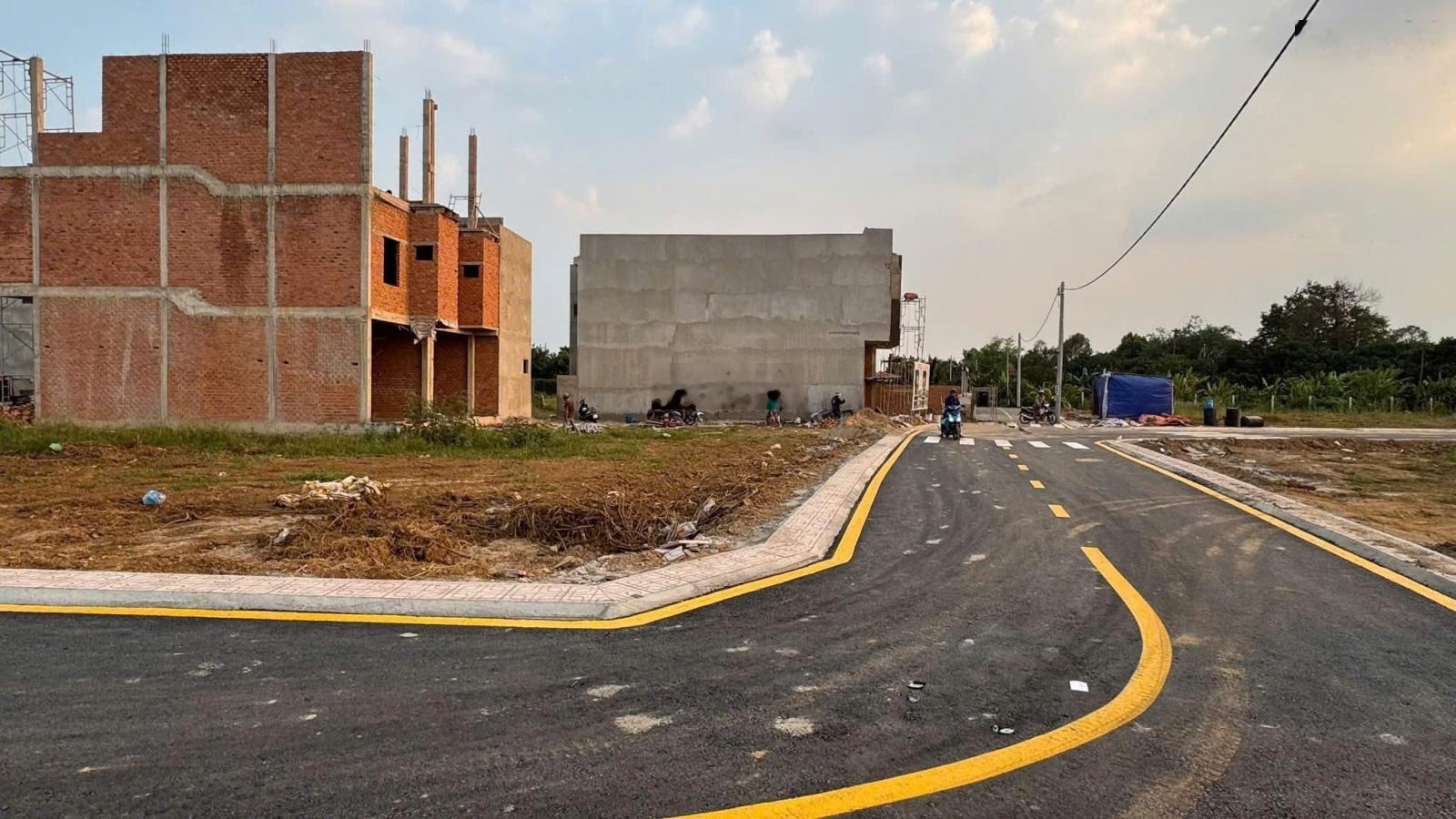 Đất Bờ Kè Bửu Long nối dài sổ riêng thổ cư 100%