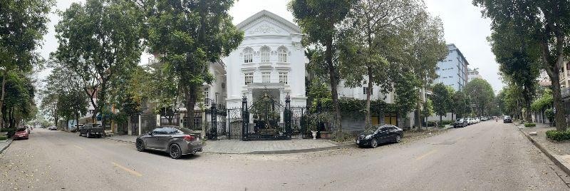 Biệt thự siêu đẹp khu vip bán đảo linh đàm - 62tỷ full nội thất tân cổ điển.