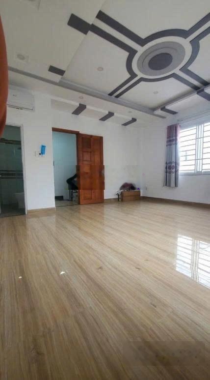 Gấp bán giảm 600tr - HXH Huỳnh Văn Bánh - 40m2 (5x8) - 5 tầng.