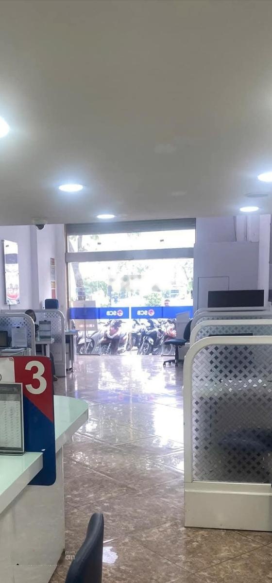 Biệt thự siêu đẹp khu vip bán đảo linh đàm 399m giá 142tỷ.