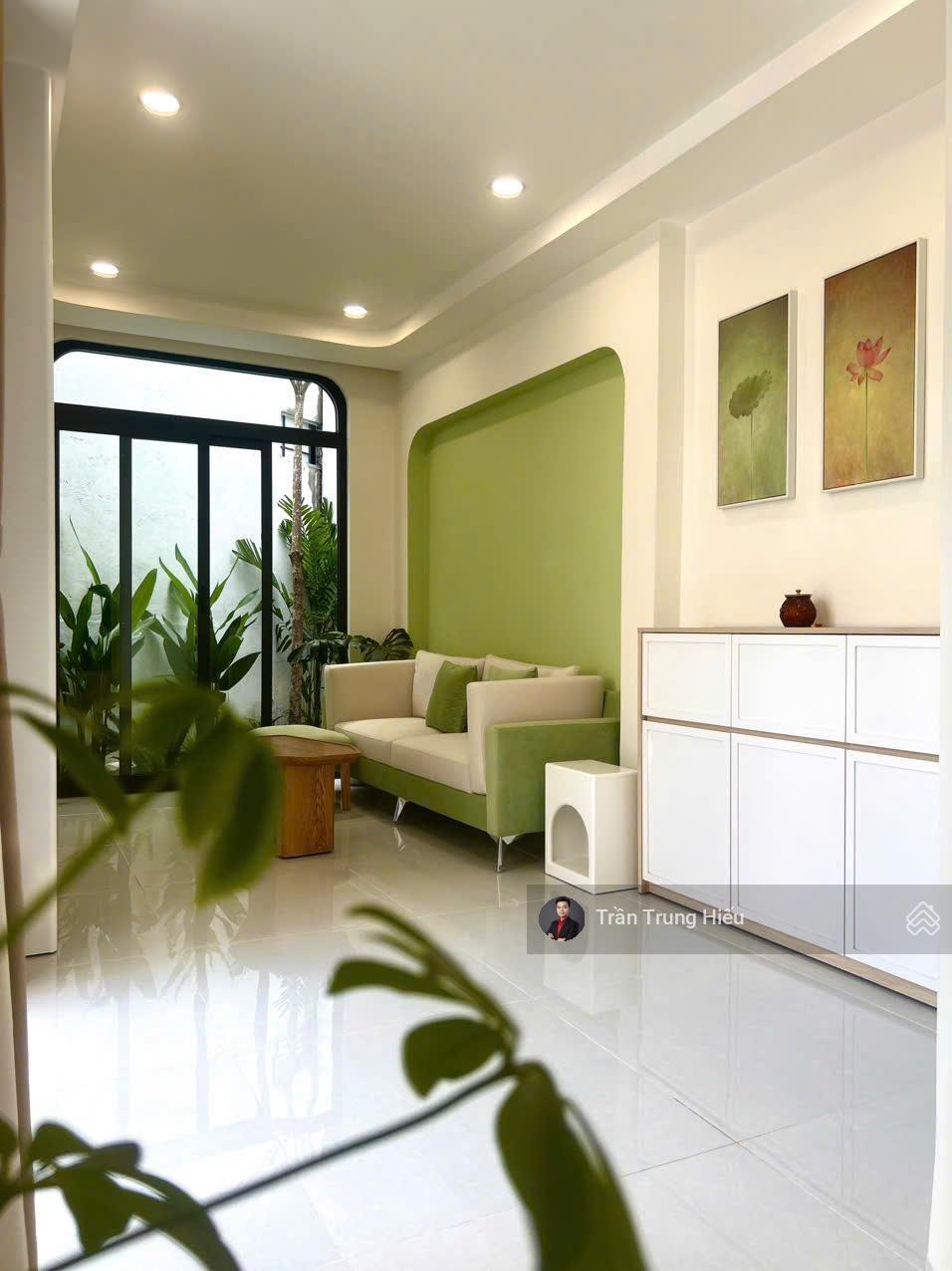 Nhà 4 tầng - 7x10m - lê văn việt & đường 494 p.tăng nhơn phú a