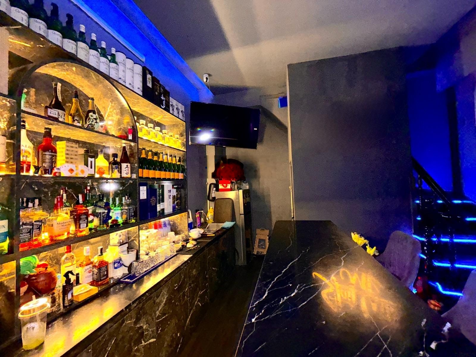 Bán NR 3PN, 3WC tại Lê Thánh Tôn, Quận 1, giá tốt 8,5 tỷ, 24m2 bao đẹp