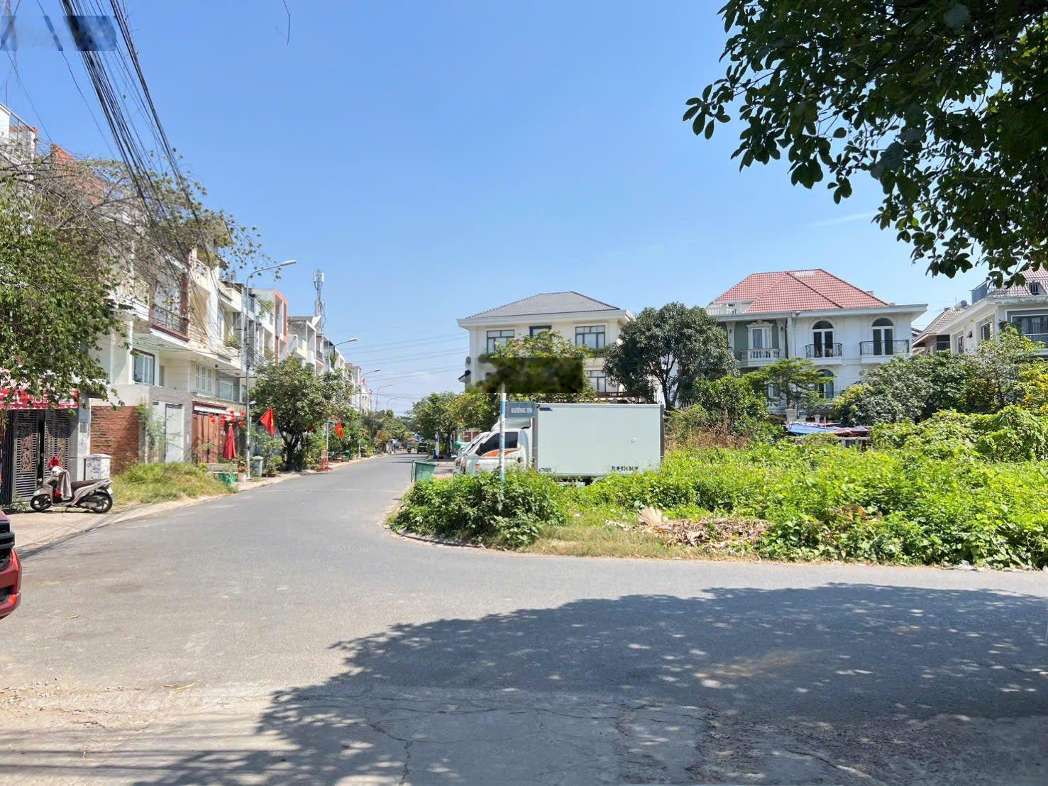 Ngay Liên Phường, ô tô đậu, phân lô, dân trí cao, lô 4x14m chỉ 6.25 tỷ