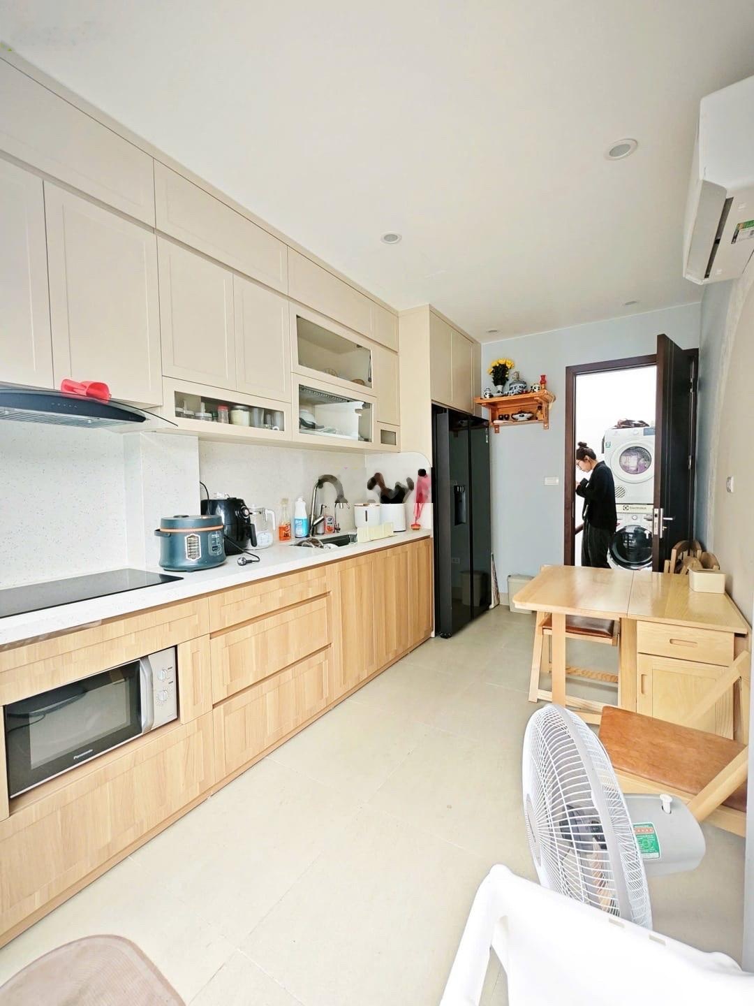 Bán nhà riêng minh khai hai bà trưng - dt 36m2 - 5 tầng - cách ô tô tránh 20m - chỉ 8.x tỷ