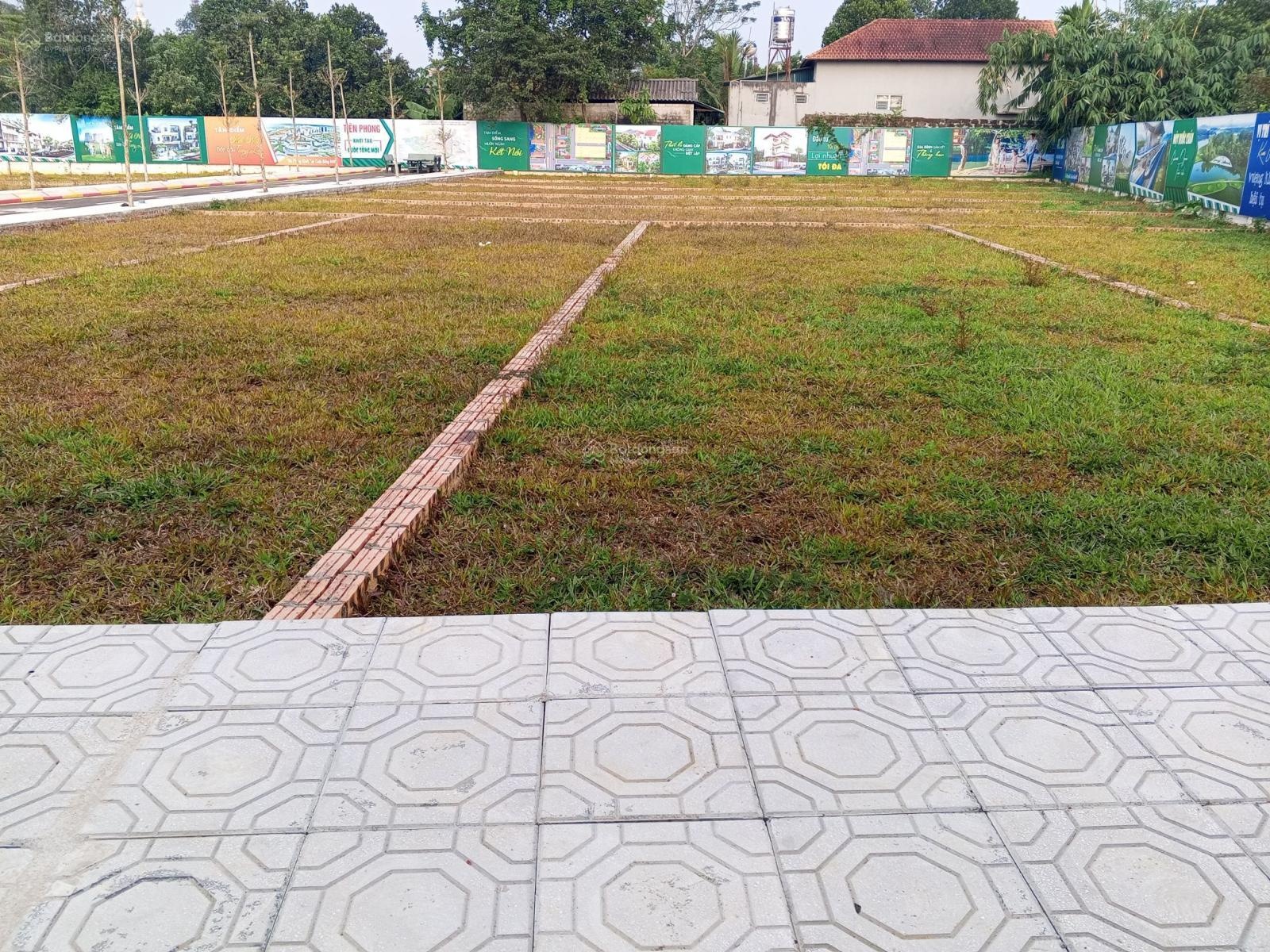 Nhỉnh 20tr/m2 - chính chủ bán đất tại trung tâm Hoà Lạc