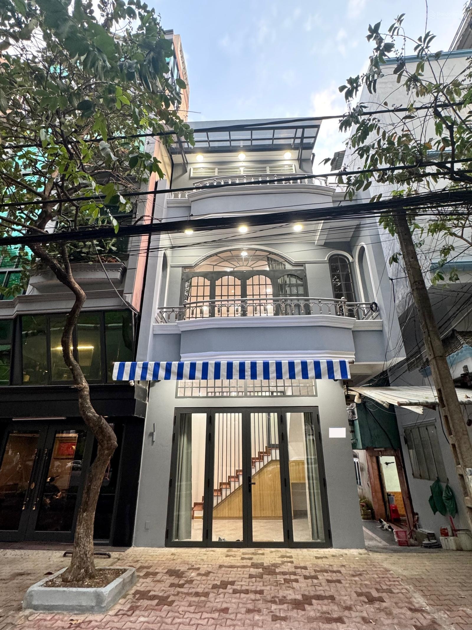 Cho thuê nhà mặt tiền Nguyễn Ái Quốc 2 lầu - mới 100% gần cổng 2 A42 - 10 triệu đồng/tháng