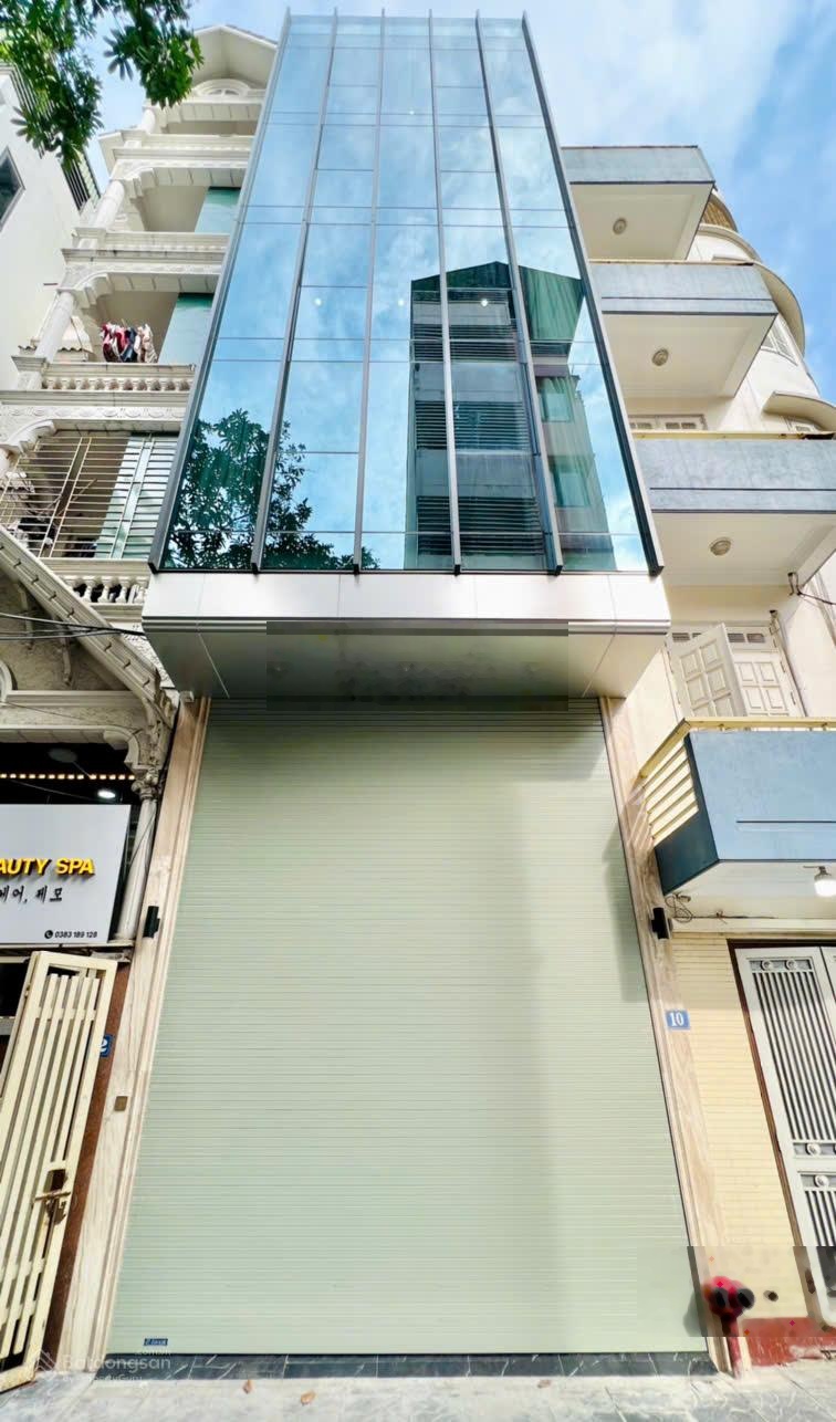 Mời thuê văn phòng 70m2 giá 14 triệu. Tại 124 Hoàng Ngân to