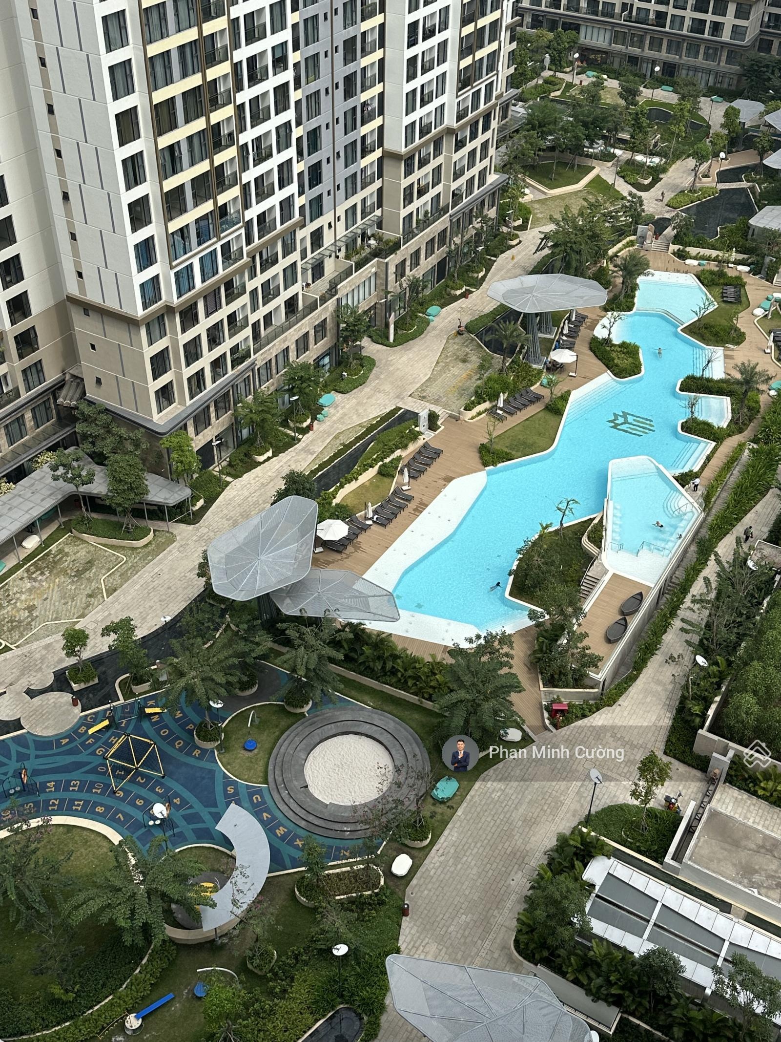 Bán CC Masteri Q9 2 phòng ngủ đủ nội thất chỉ 4,7 tỷ, 70m2, view nội khu VIP