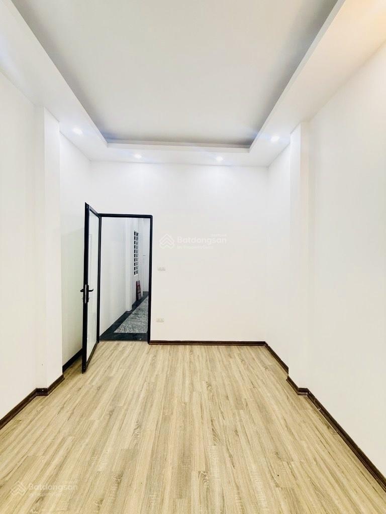 Bán nhà hoàng mai - gần hồ đền lừ - ô tô đỗ cổng - lô góc - dt 48m - ở ngay. giá bán 8.75 tỷ