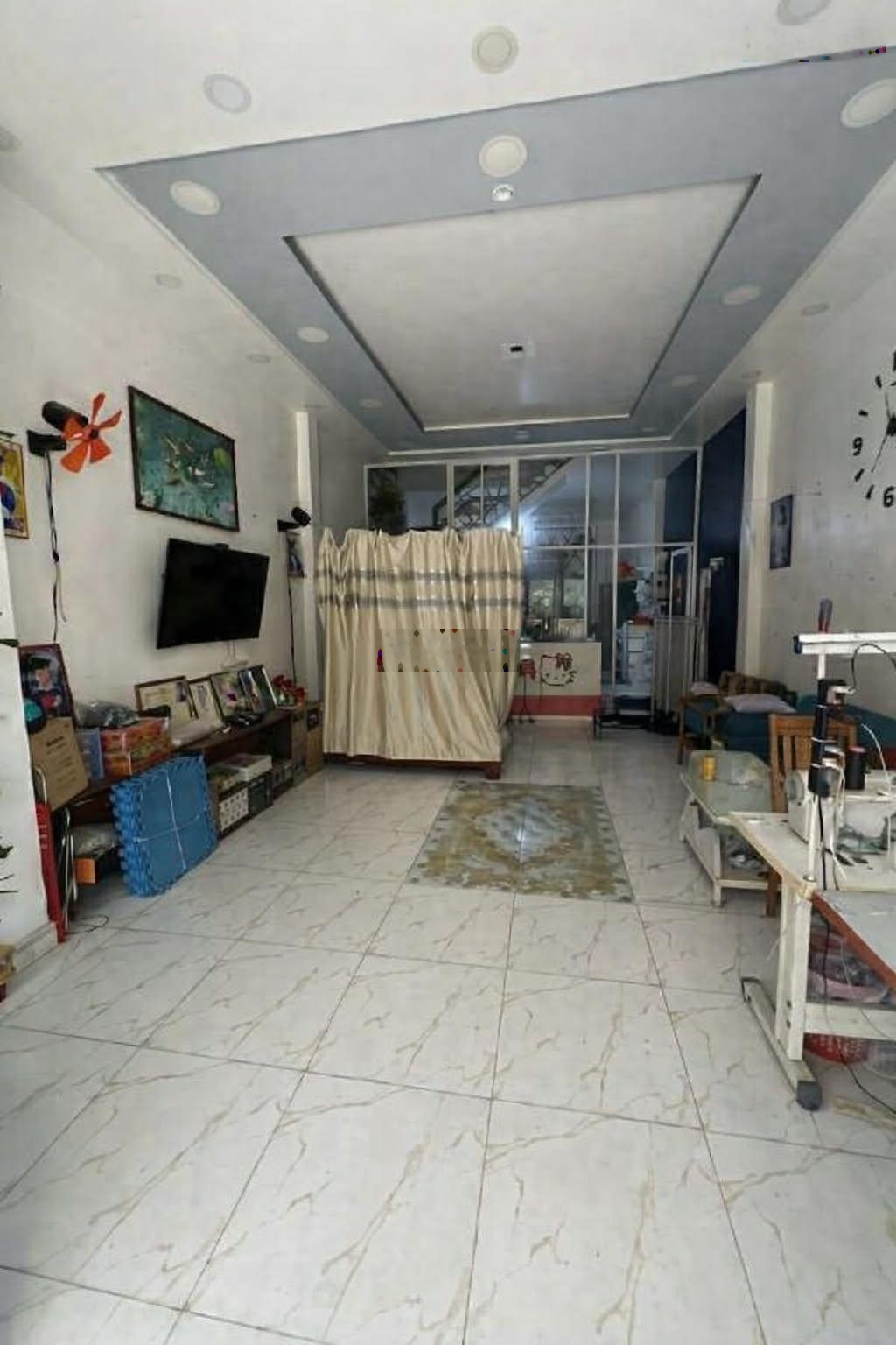 Xe Hơi Ngủ Trong Nhà Quận 6, Nguyễn Văn Luông, 2 Tầng, Hẻm 6m, 5 x 14m, Chỉ 8.X Tỷ