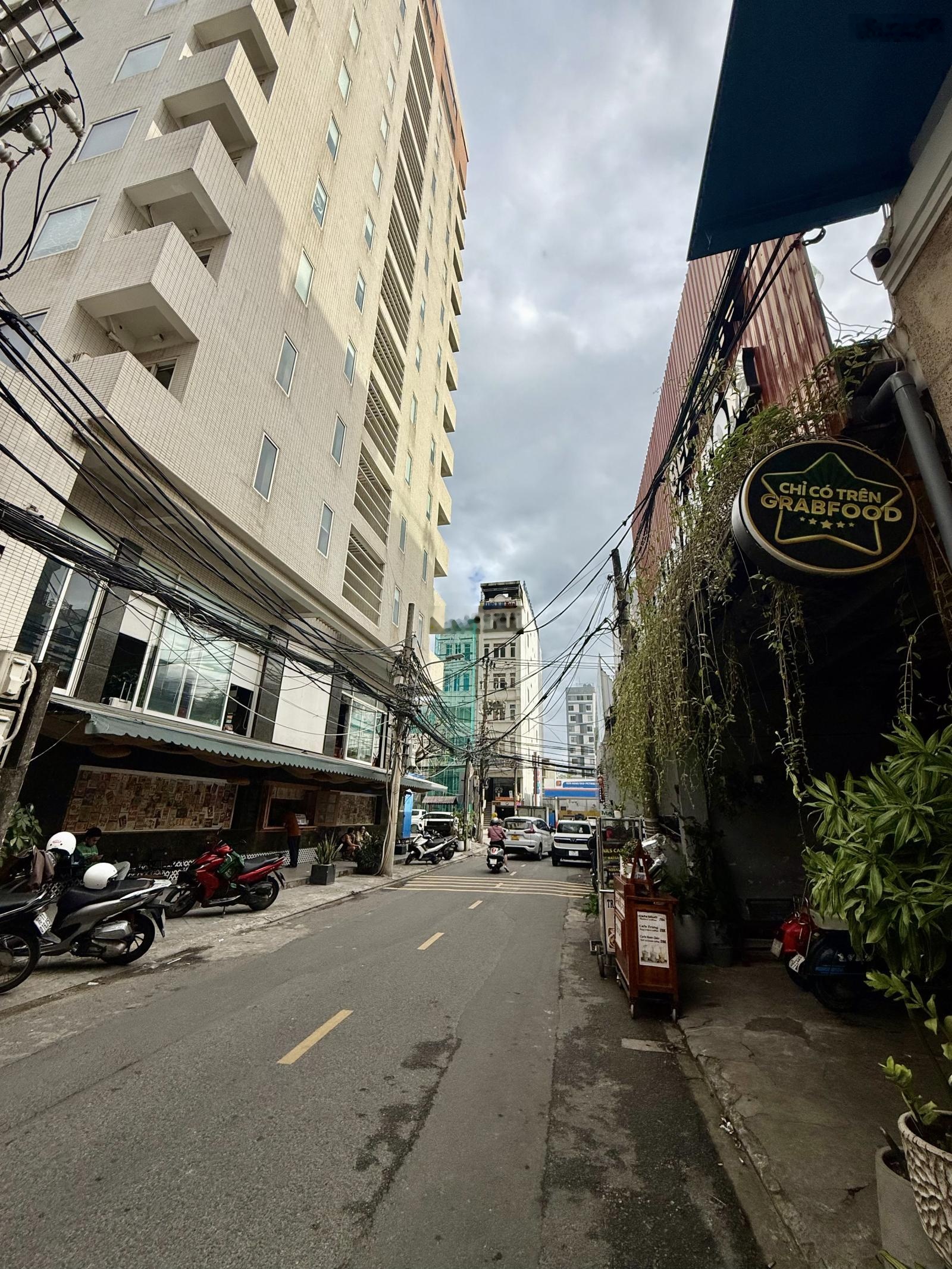 Lô Góc 2 Mặt Tiền Sát NGUYỄN VĂN THOẠI - Giá Bán Chỉ 13.6 Tỷ Thương Lượng - Đi Bộ Ra Biển Mỹ Khê 3P