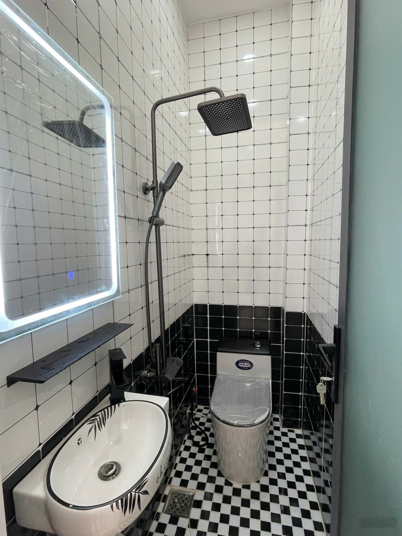 Bán nhà mới, hiện đại đường Bình Tiên, P7, Quận 6 (3.6x12m) Trệt 2 Lầu - Giá: 6.6 tỷ