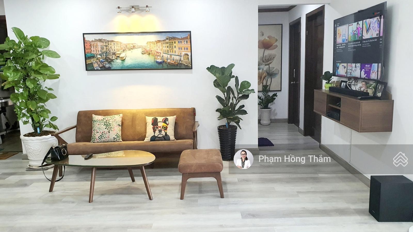 Cho thuê căn hộ Giai Việt 115m2, 2PN, 2WC, đủ nội thất, giao ngay, giá 14tr/th. LH 0933888725