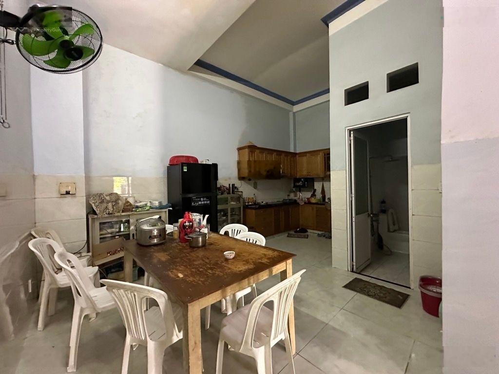 Nhà 3 tầng 86m2(6x14,5) Đường 6m Ôtô vào nhà Ngay Chợ Tăng Nhơn Phú B Quận 9; 4PN chỉ 7tỷ6