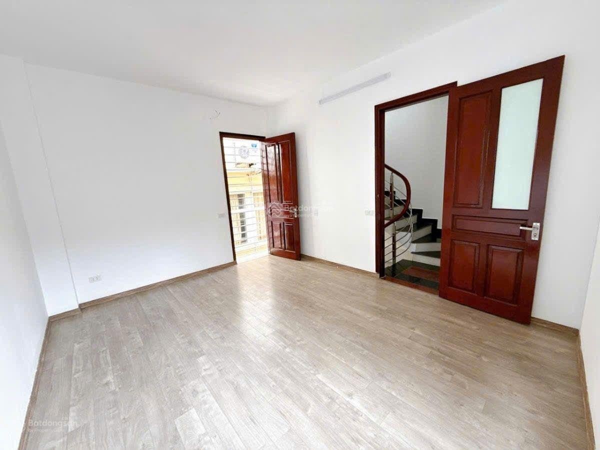 Hiếm! siêu phẩm đống đa 5 tầng - dt 31m - 7.x tỷ