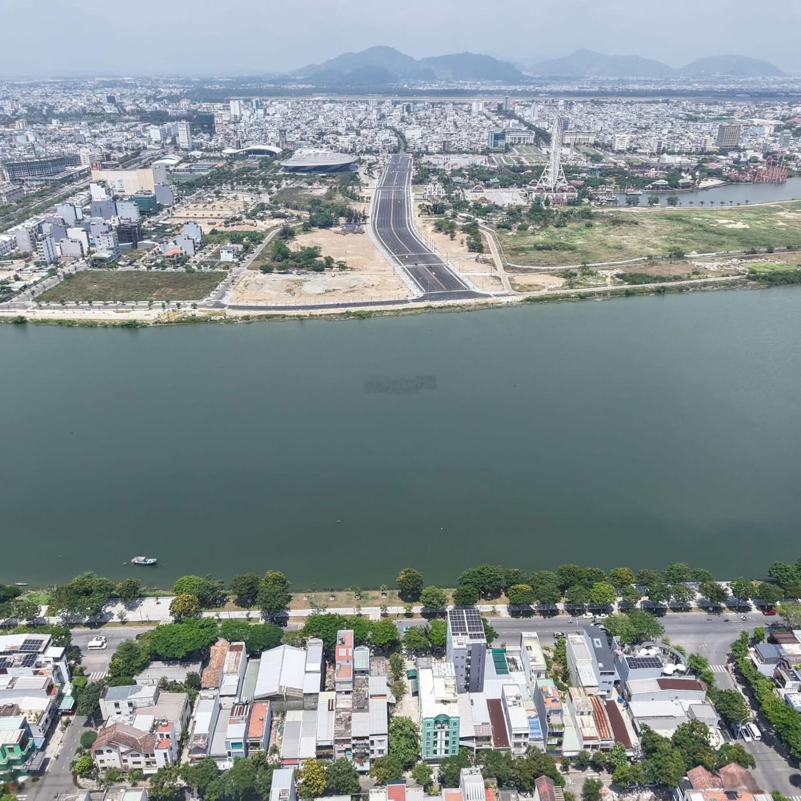 Cặp đất Nguyễn Tư Giản đối lưng sông Hàn . 180m2 ngang 10m view công viên. Giá 2X tỷ