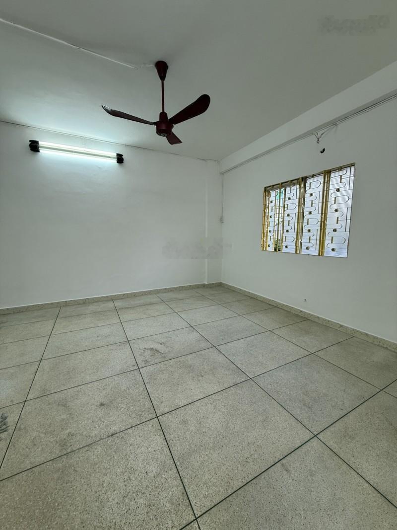 Quận 5 CC Viễn Đông 54m2 căn góc lầu 1 wiew đẹp giá 2,9tỷ