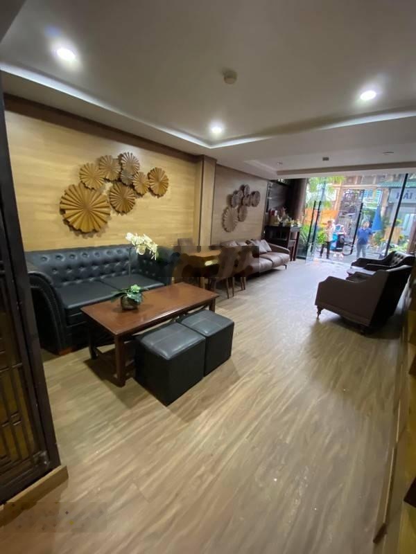 Nhà mặt phố Nguyễn Khắc Cần DT 335m2, MT 12,8m, vuông vắn, xây 3 tầng, 1 sổ đỏ chính chủ