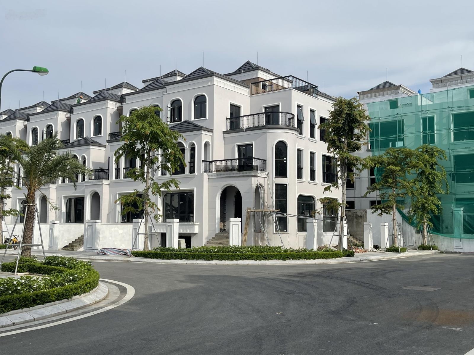 CĐT mở bán biệt thự GĐ3 KĐT Ciputra có thiết kế đẹp, sổ đỏ lâu dài, giá bán và chính sách cực tốt