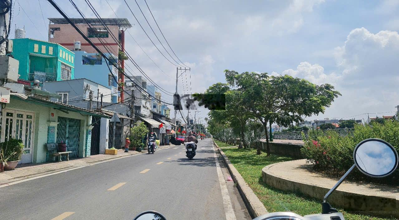 Bán đất tặng nhà nát An Dương Vương Q. 8, 5.5x19m, SHR tiện xây sửa mới, chỉ 3.7 tỷ