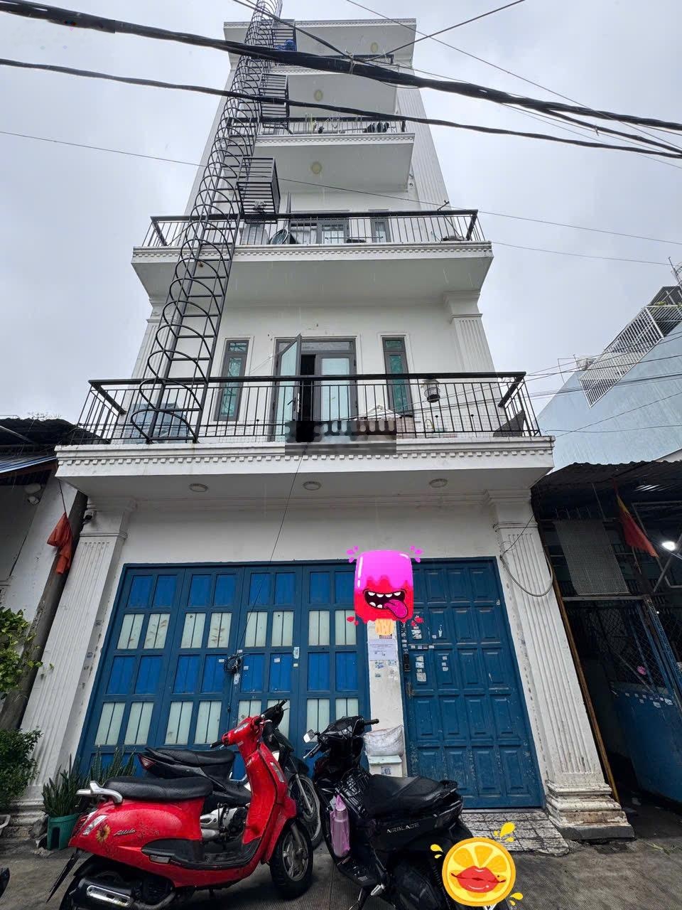 Bán gấp CHDV 6 tầng Tân Sơn Nhì dòng tiền cao