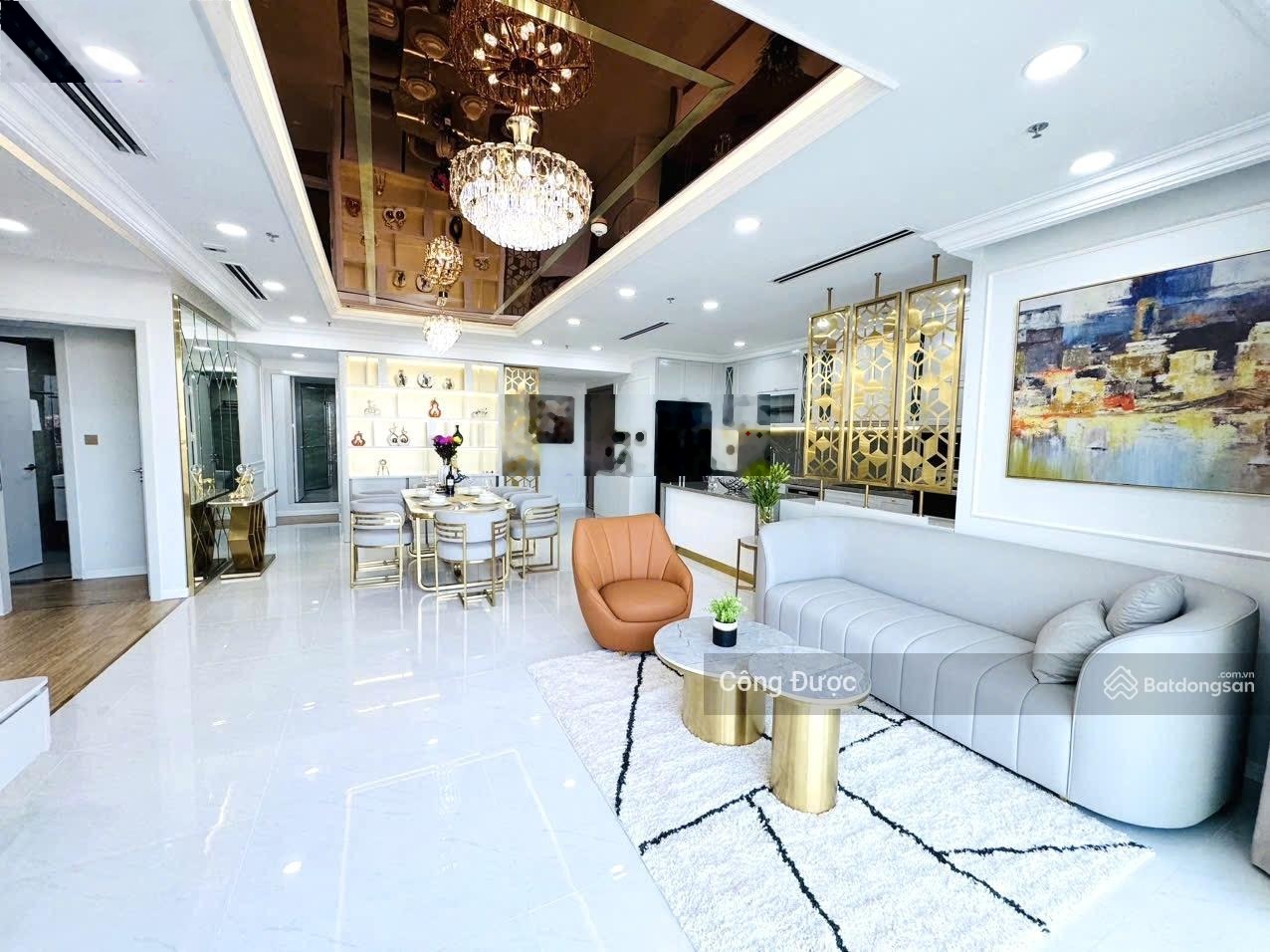 Cần bán căn hộ chung cư Saigon Pearl 137m2, 3PN, Q. Bình Thạnh, giá: 13 tỷ, LH: 0903077206. Được
