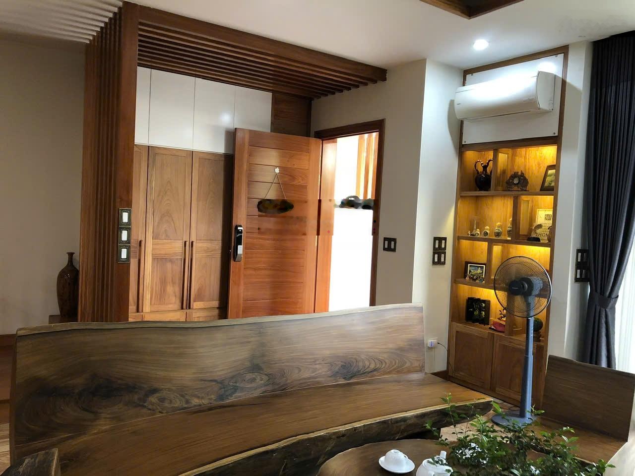 Bán căn biệt thự song lập Gamuda. 220m2. Đồ đẹp, hướng mát