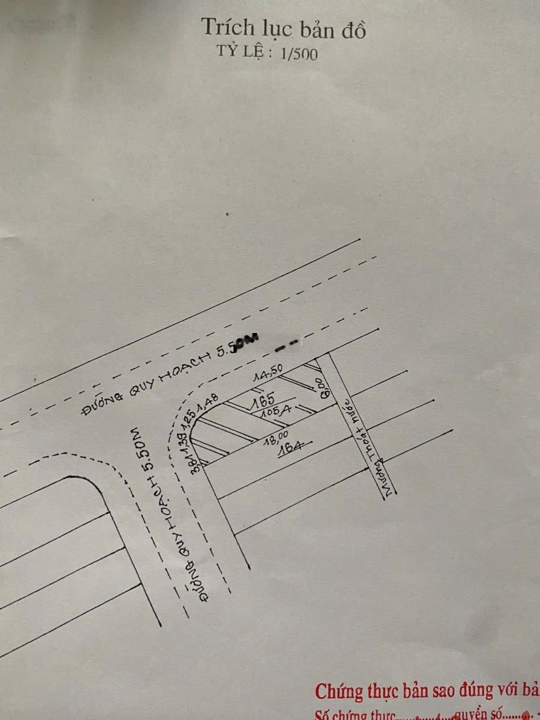 2 tầng kiên cố lô góc MT Đoàn Nhữ Hài, gần Hà Huy Tập