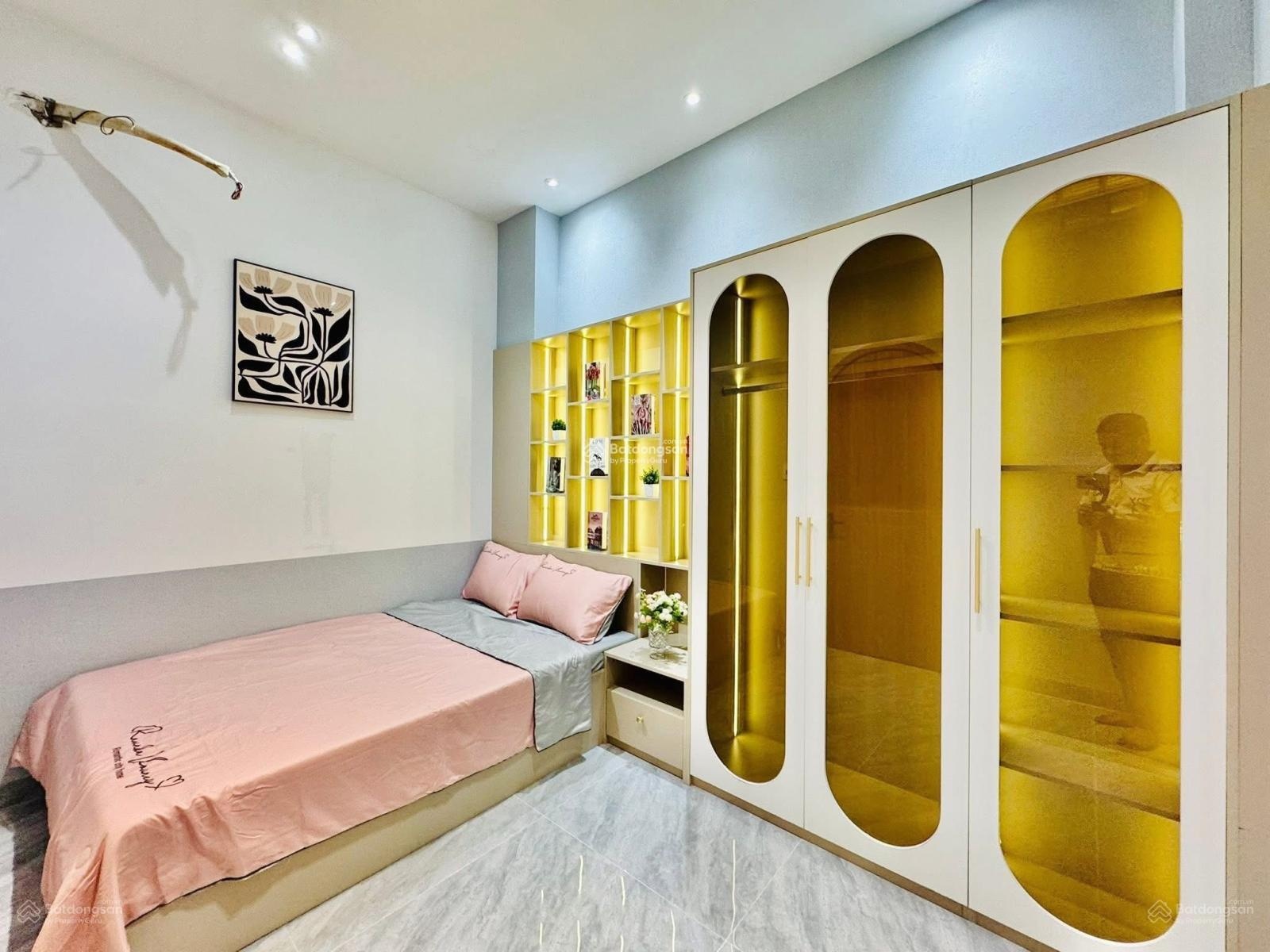 Chính chủ bán nhà đường hẻm Nguyễn Thị Minh Khai - Q1 75m2. Cho thuê 24tr, gần Thảo Cầm Viên