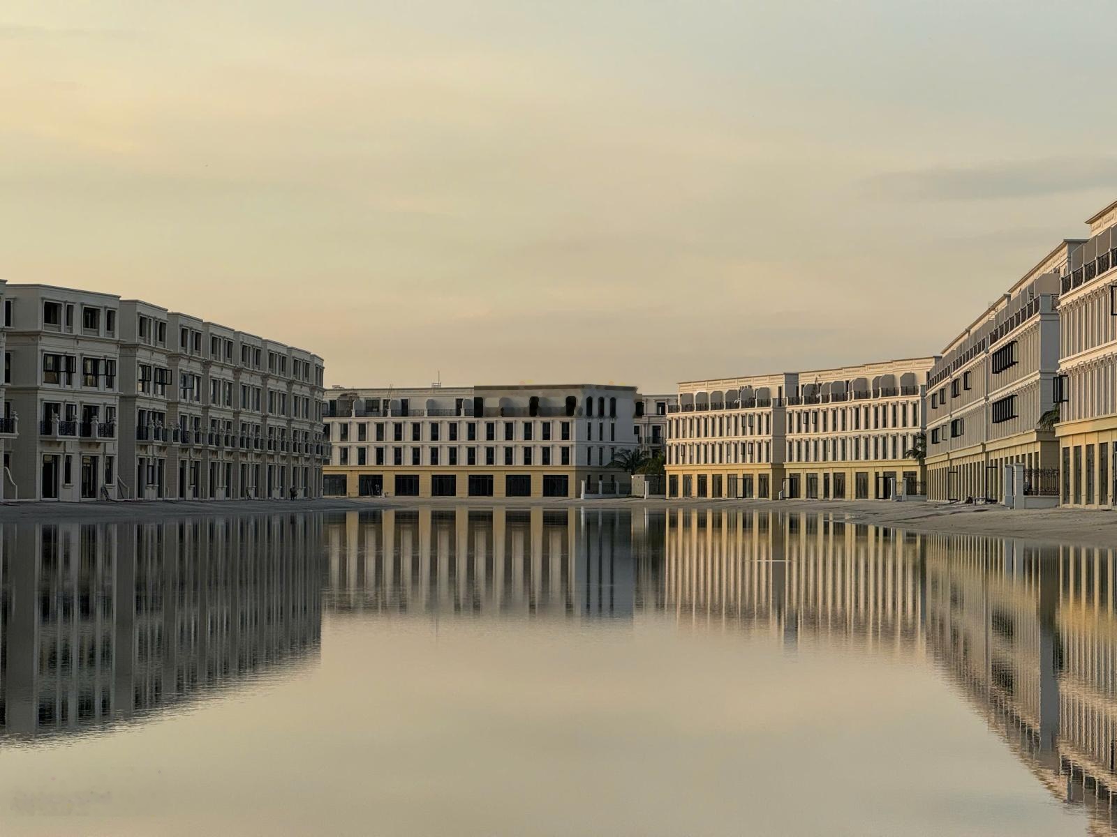 Biệt thự song lập hơn 15tỷrẻ nhất đảo Vua gần công viên,trường học,Vincom Vinhomes Vũ Yên-Hải Phòng